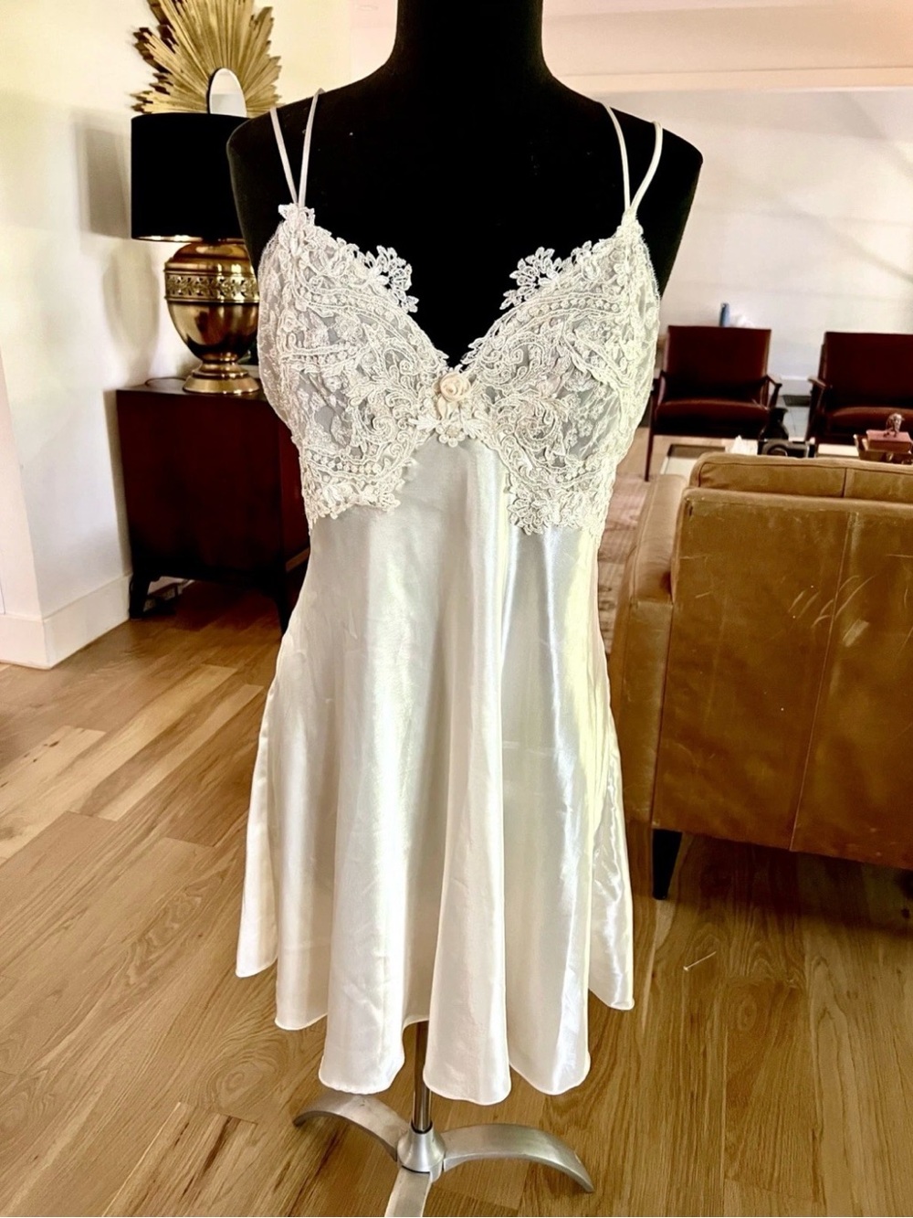 Vtg Jonquil by Diane Samandi Ivory Satin Lace Nightgown L Slip Neiman Marcus NWT